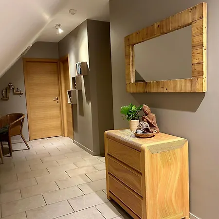 Au Coeur Des Collines, Gloriette Ellezelles